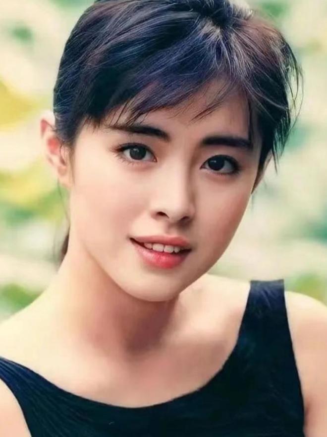 16年的王祖贤她的钱都是从何而来m6米乐不工作不拍戏在温哥华住了(图1)