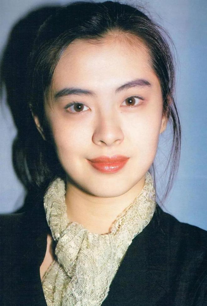 16年的王祖贤她的钱都是从何而来m6米乐不工作不拍戏在温哥华住了(图10)
