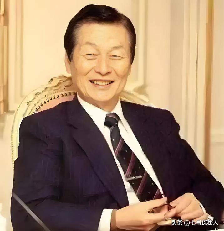 垂涎22岁女星把人迷人卑劣发挥到极致m6米乐30岁入赘发家成大财阀60岁(图4)