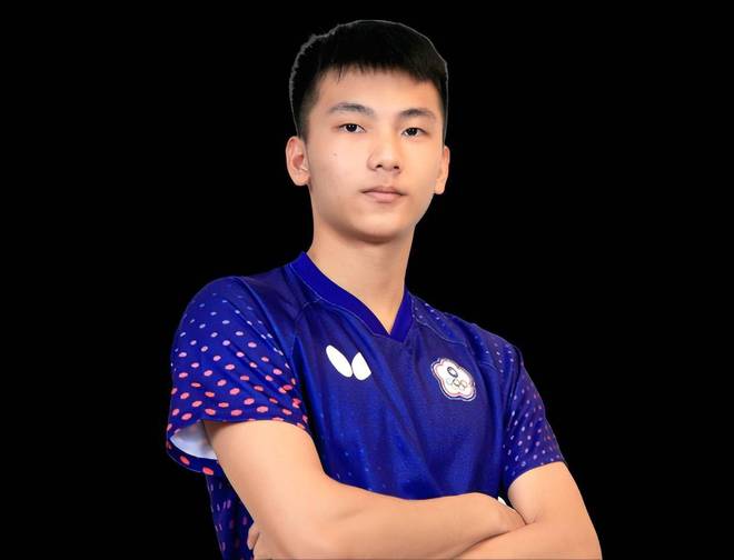 中国天才少年状态低迷决胜局4比11惨败m6米乐注册2比3爆冷一轮游！21岁(图4)